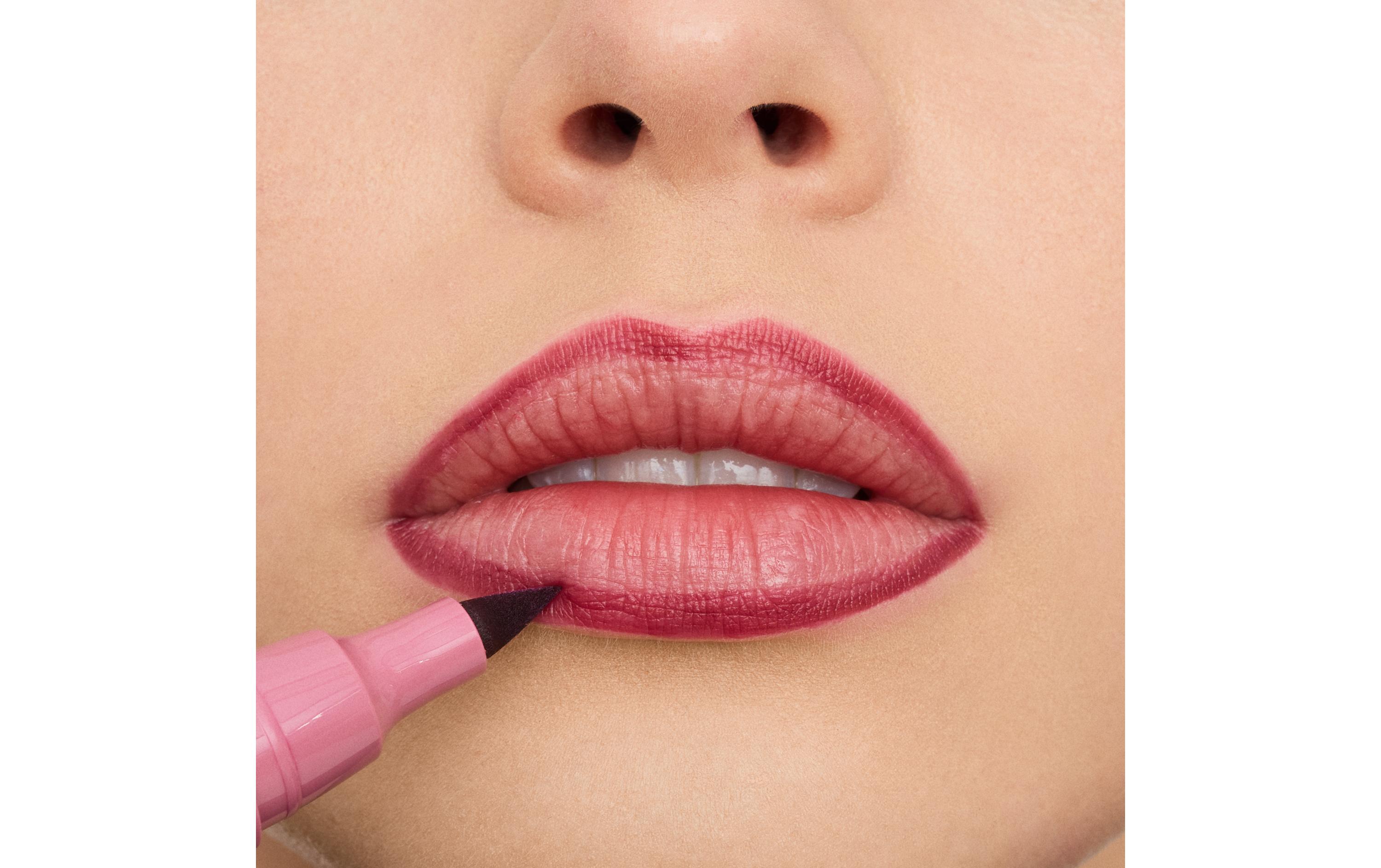 Lip Liner Line n' Stain! Tattoo 01 Everyone's Nude-PinkLanganhaltender flüssiger Lipliner in einem sanften Pinkton
