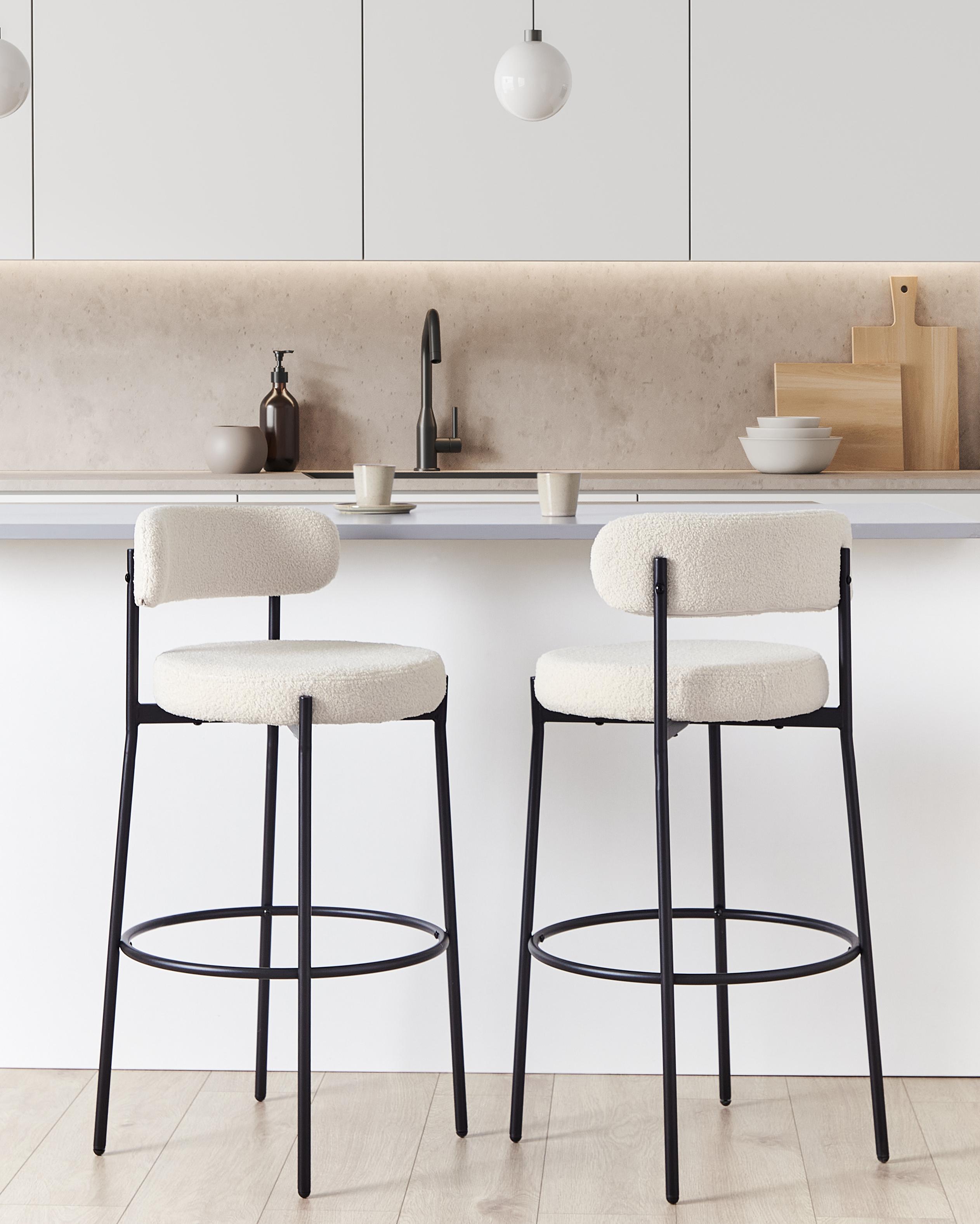 Set van 2 barstoelen ALLISON Bouclé Wit