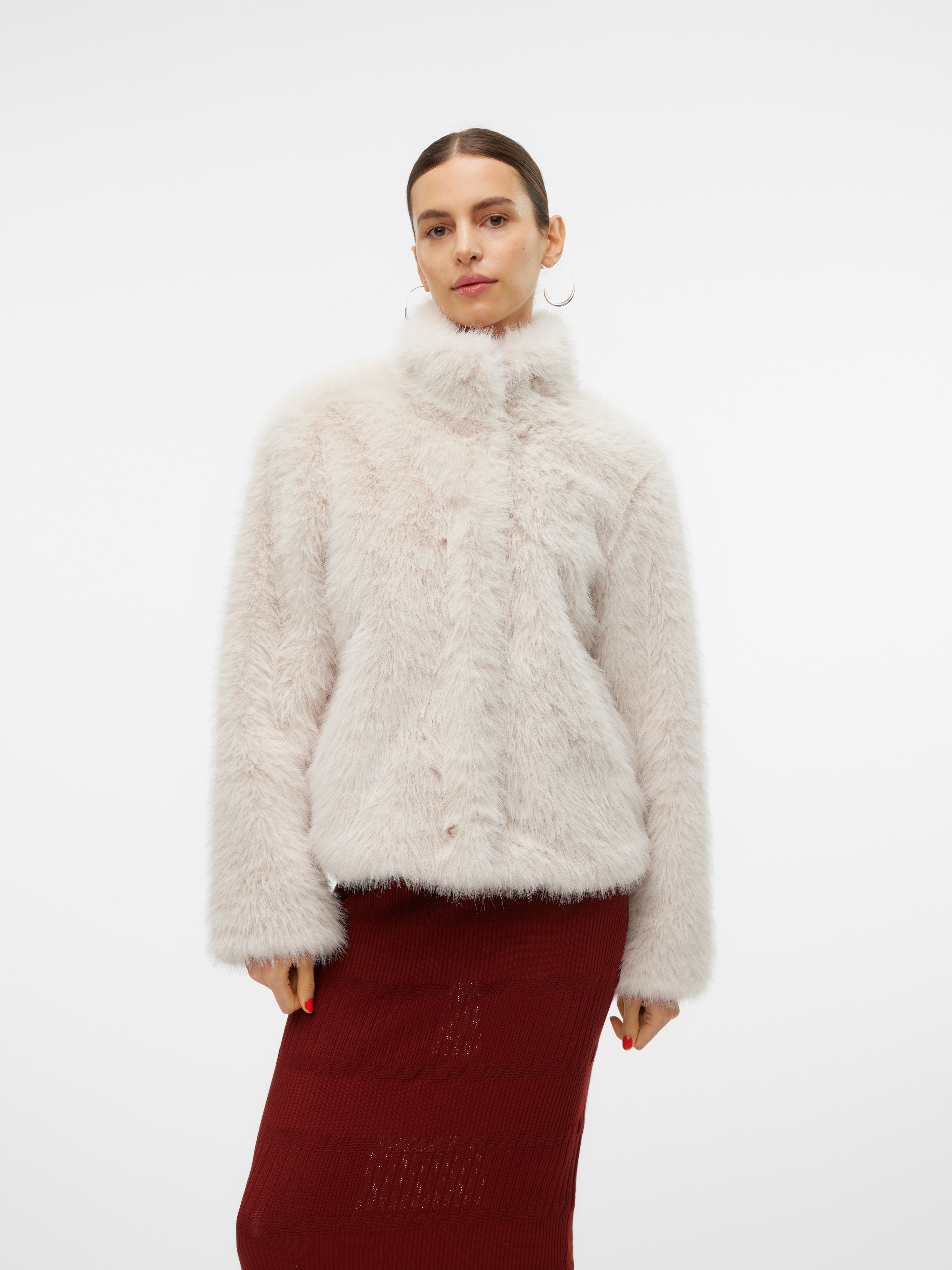Vero Moda Fellimitatjacke »VMMONROE SHORT JACKET NOOS«