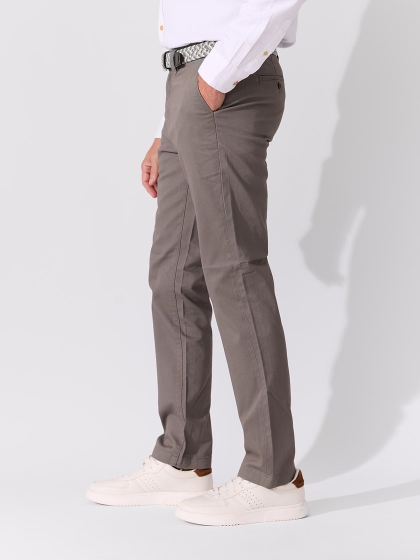 Christer chinos Dusty Olive