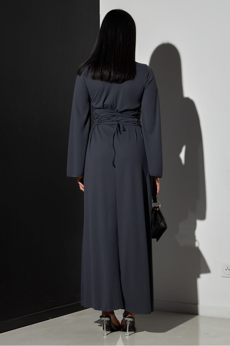 Robe gris foncé côtelée ajustable au dos