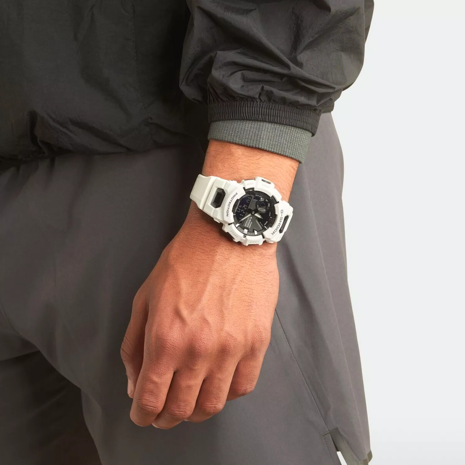 Casio G-Shock G-Squad GBA-900-7AER