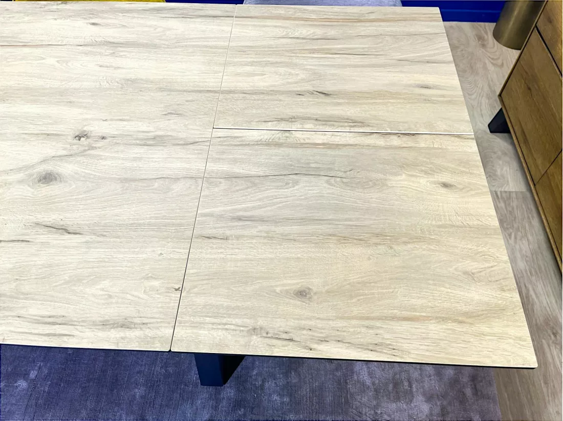 Table haute en céramique extensible effet bois 160-270 cm LOMBARDIE