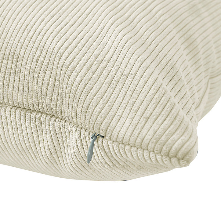 Coussin effet velours GoodHome Carrington 30 x 50 cm blanc