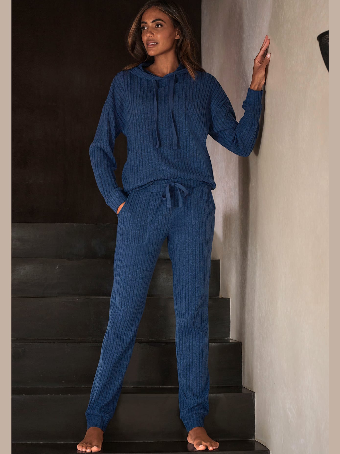 Pantalon d'intérieur pantalon côtelé avec jambes étroites