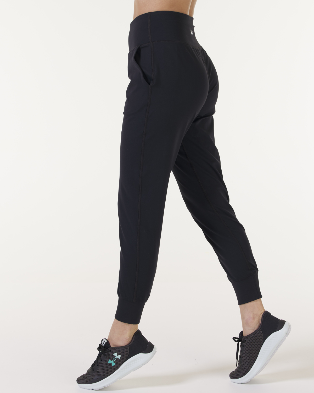 UA Meridian Joggers Pants