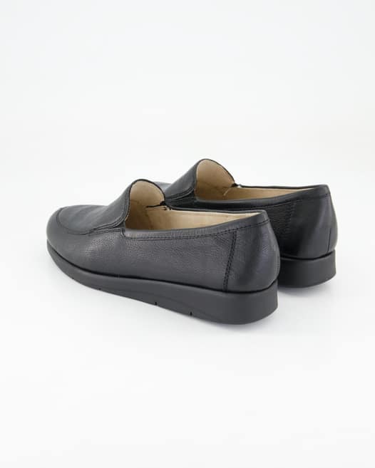 Caprice 9-24750-41/02B Slipper in Schwarz
