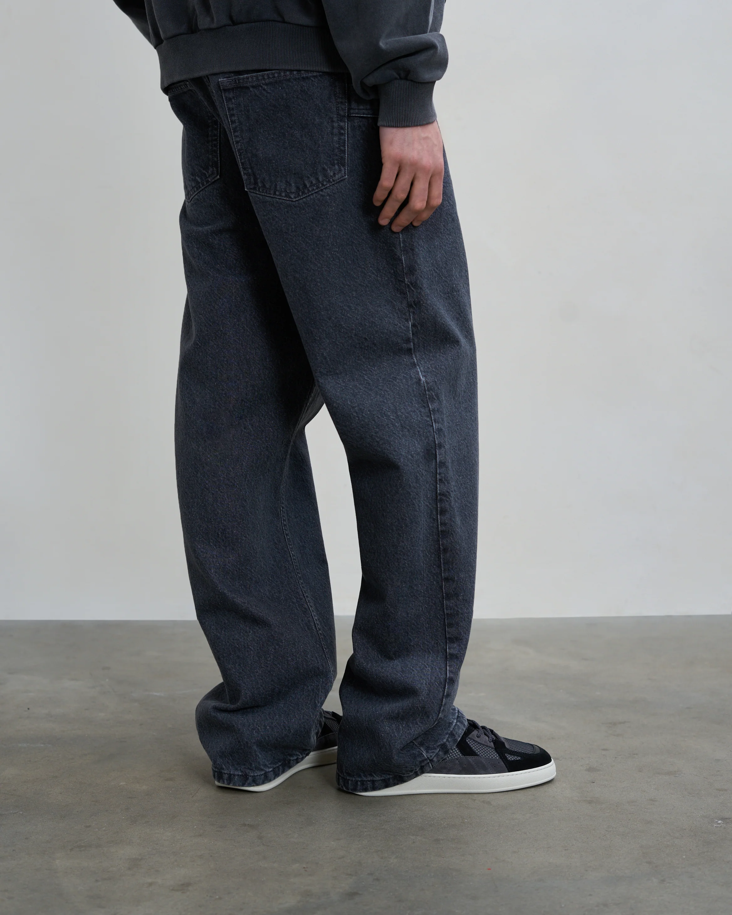 Prism Peak Black / Grey
