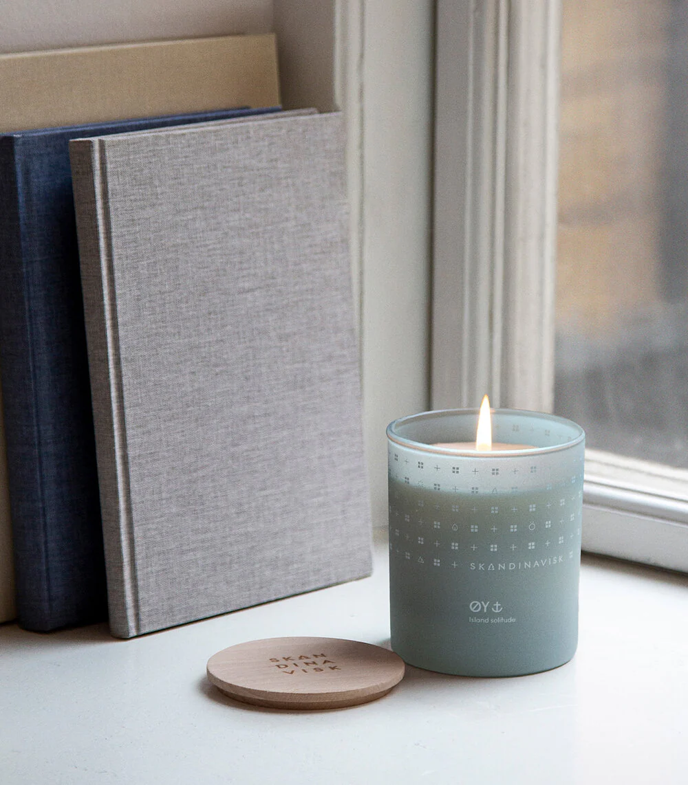 Skandinavisk  Øy duftlys, 200g. - Powder Blue
