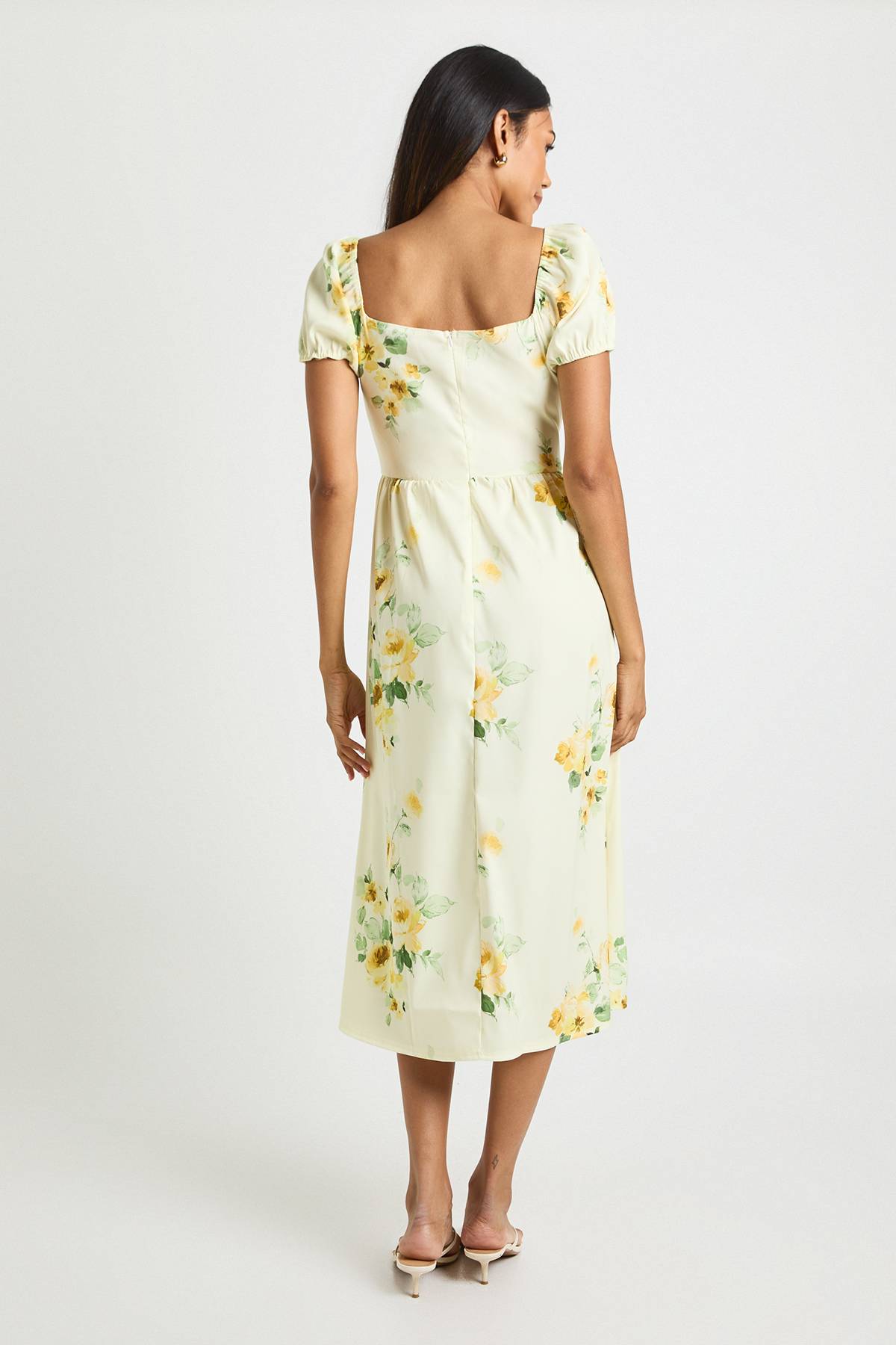 boohoo robe midi de maternité à motif fleuri style laitière