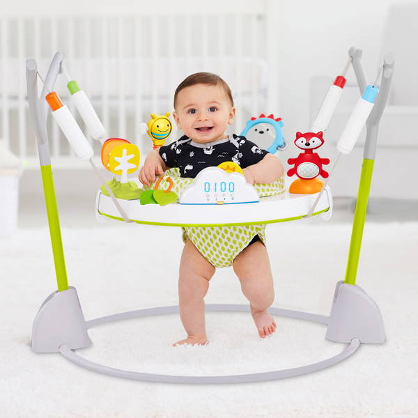 Skip HopSkip Hop   Jumpscape Fold Away Activity Jumper Fox