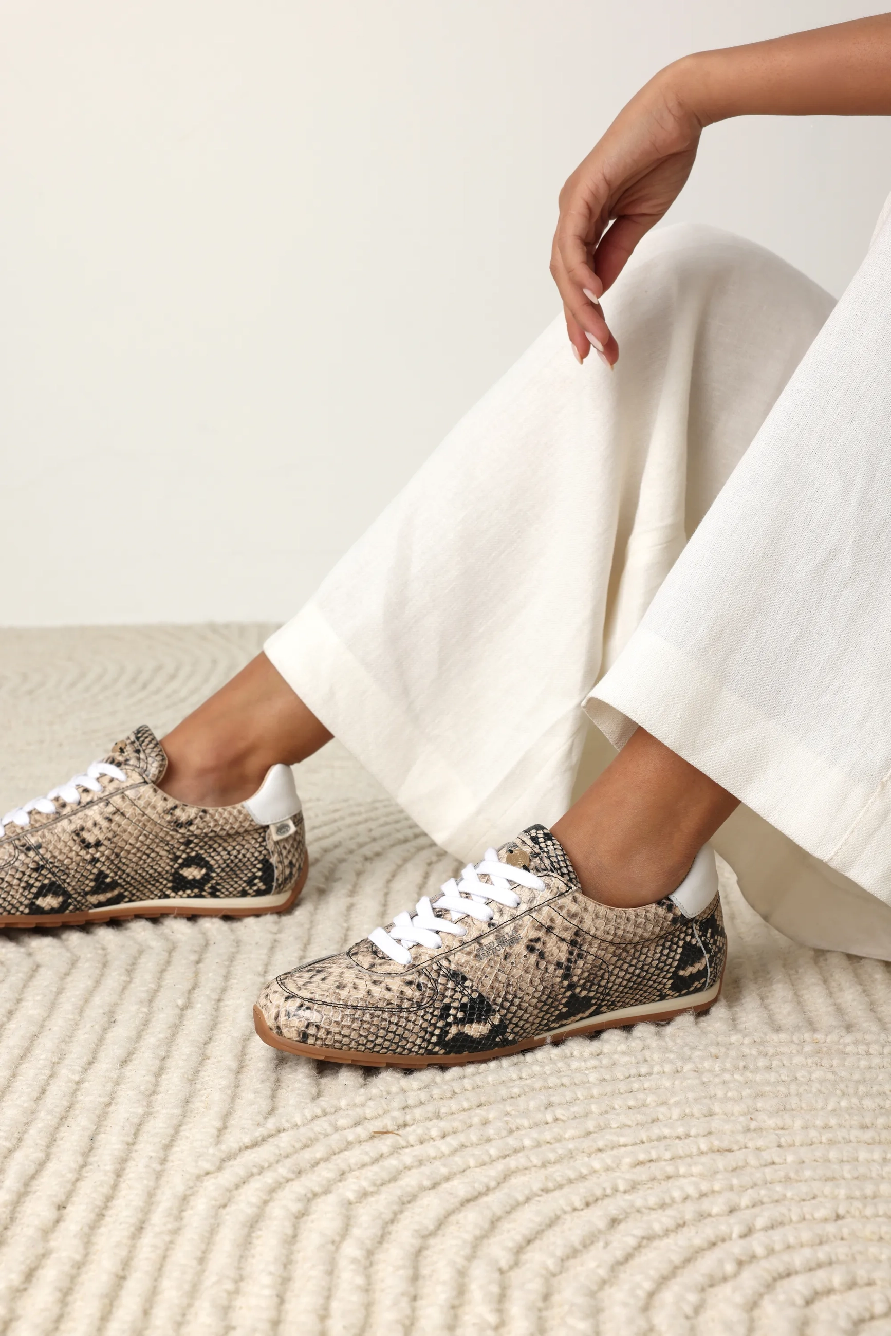 UTA BASE Sneaker snake Beige