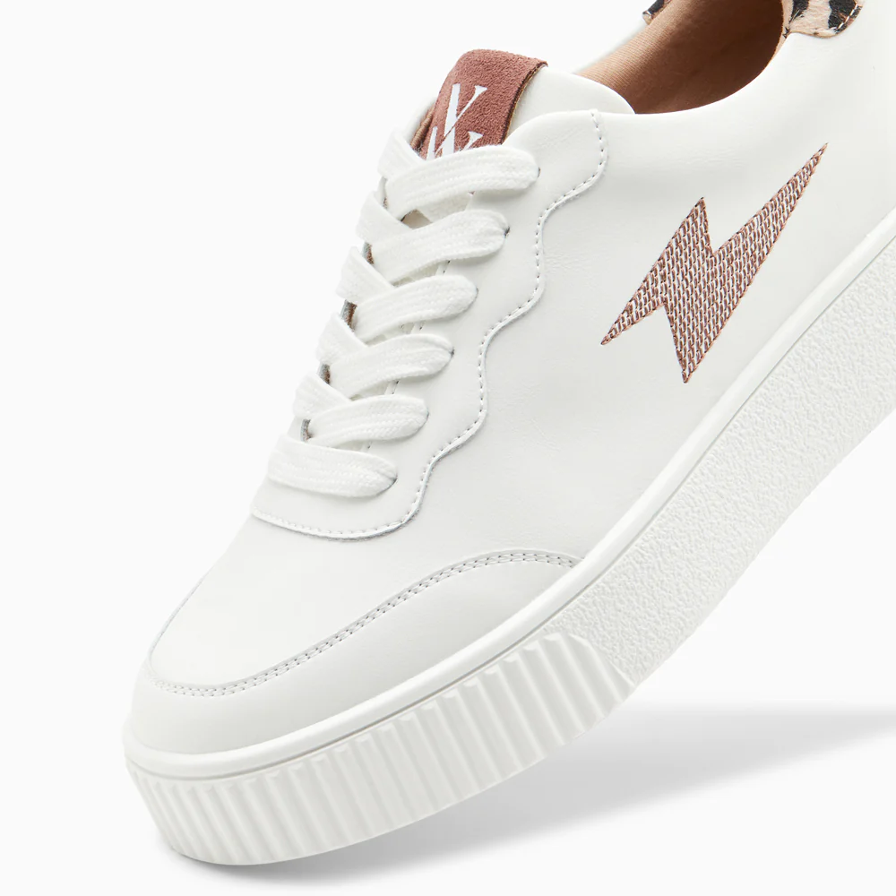 Sneakers-Baskets éclair Carolane blanc et léopard à lacets