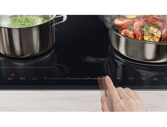 SAMSUNG - Plaque induction NZ64R3747BK