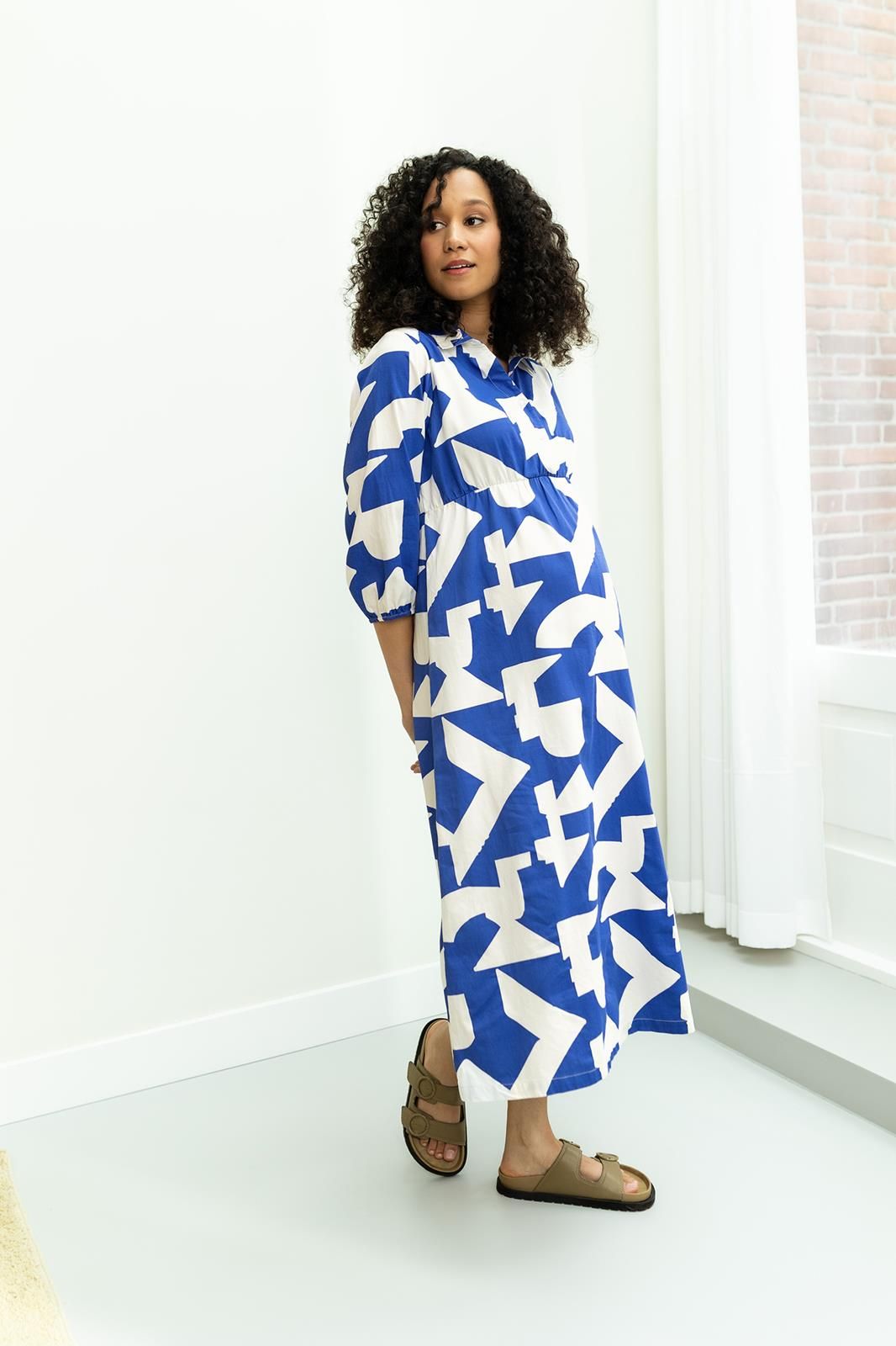 Noppies Maternity Jurk met voedingsfunctie Pilar - Graphic Blue Print