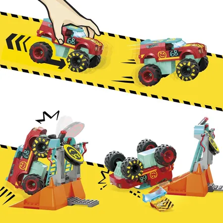 Hot Wheels MEGA Hot Wheels Monster Trucks Demo Derby Extreme-Stunt Set