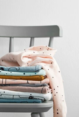 Done By Deer Teppe Dreamy Dots 120x120 2-pack, Blue