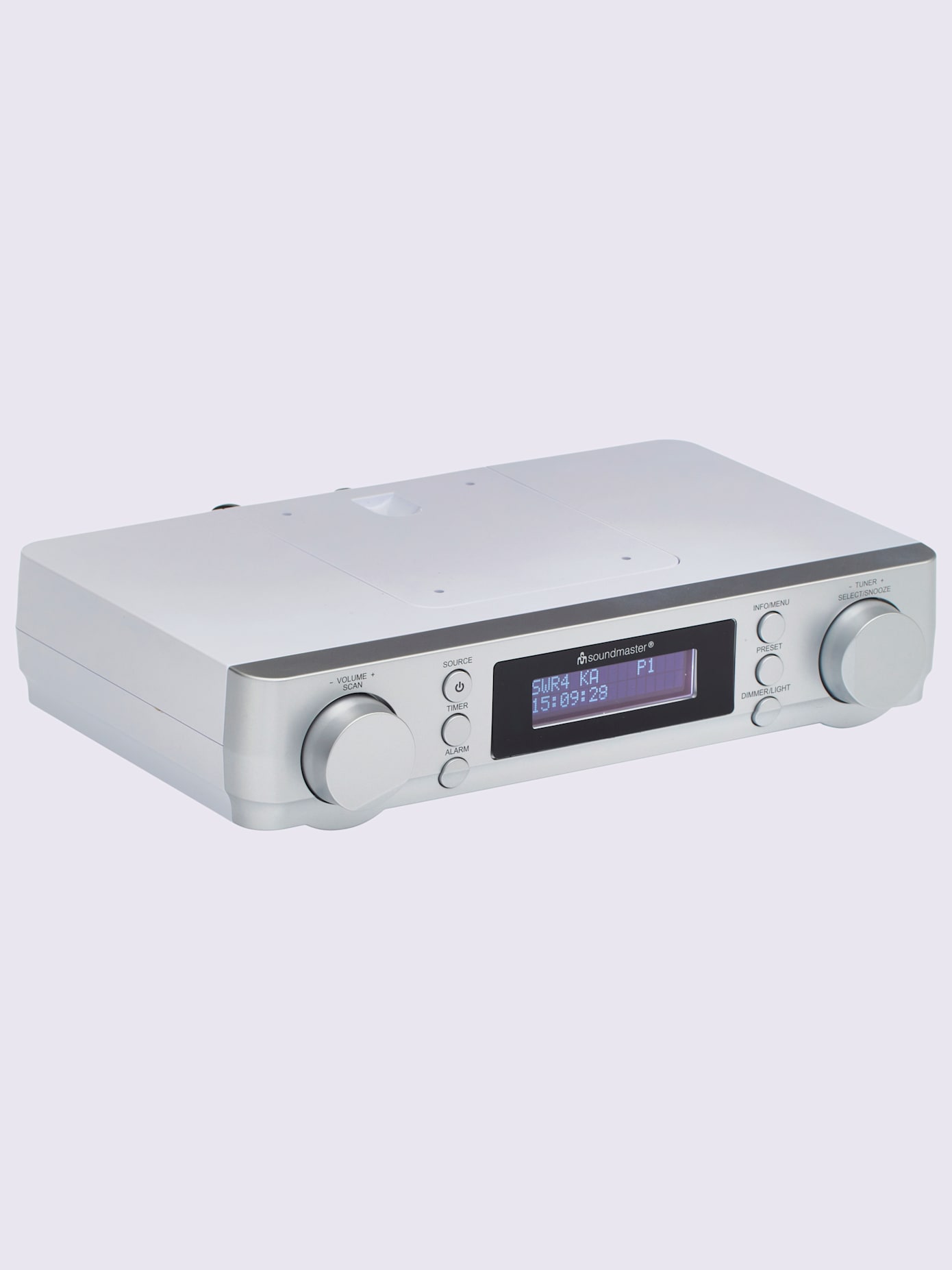 Radio retro radio sous le plan de travail