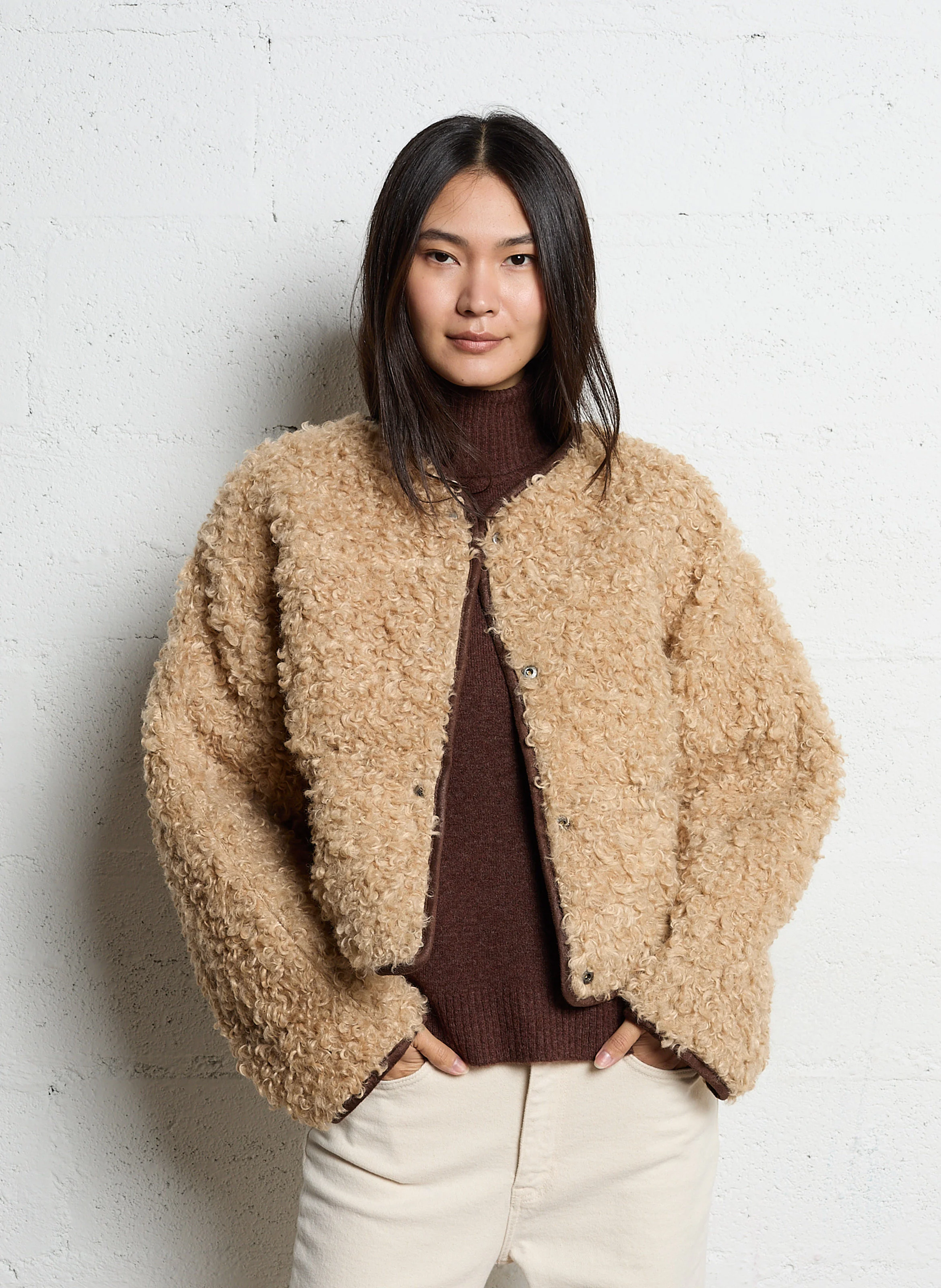 MANDY - Manteau court en fausse fourrure | Beige