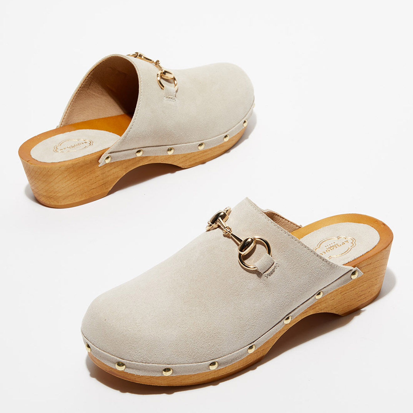 Apologie Studio Sabots en Velours de Cuir Nala blanc cassé - Talon 5 cm