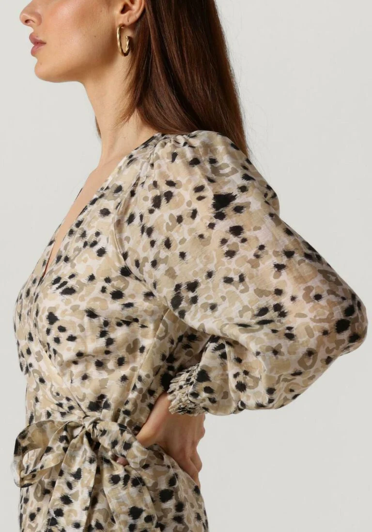 SECOND FEMALE beige second female midi jurk gaura wrap dress