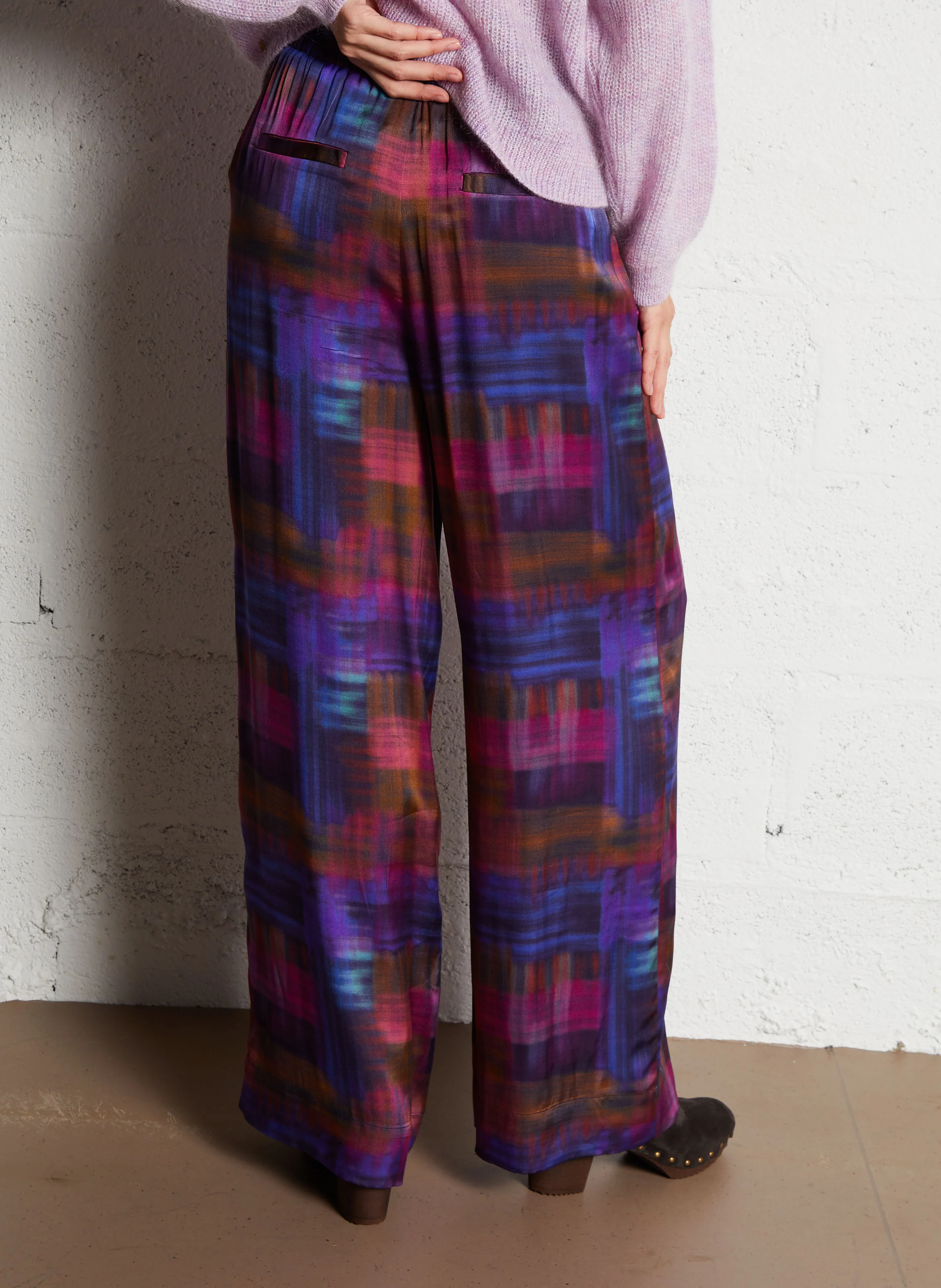 EVANOU - Pantalon ample imprimé satiné | Multicolore