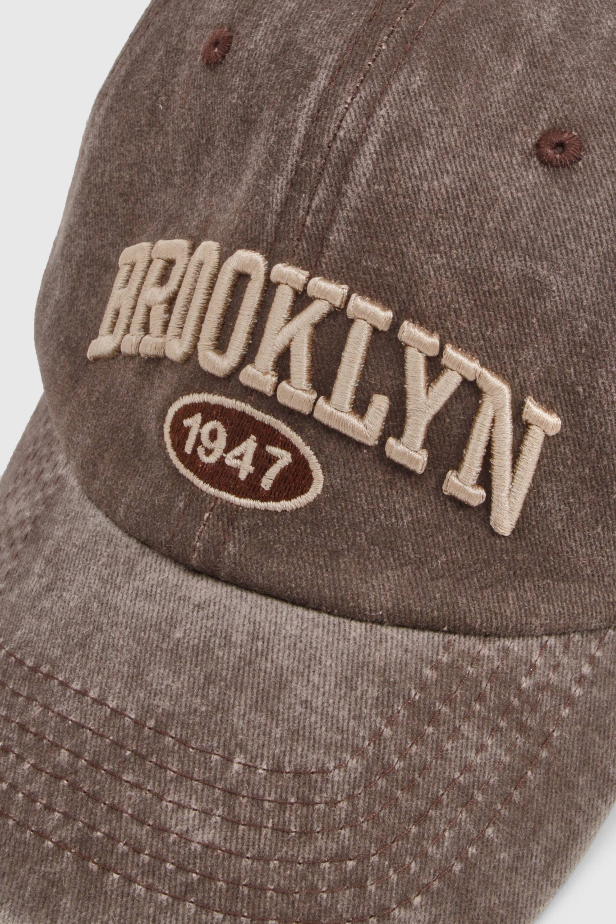 boohoo Casquette Acid Wash à slogan