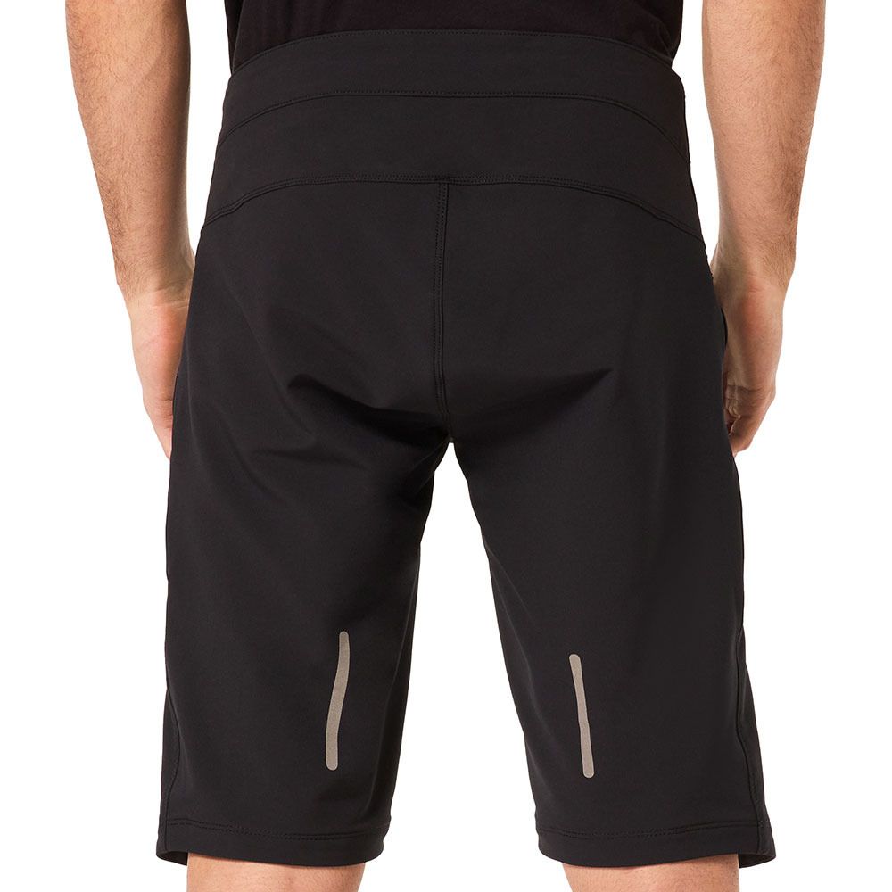 Oakley ELEMENT - Short Homme blackout
