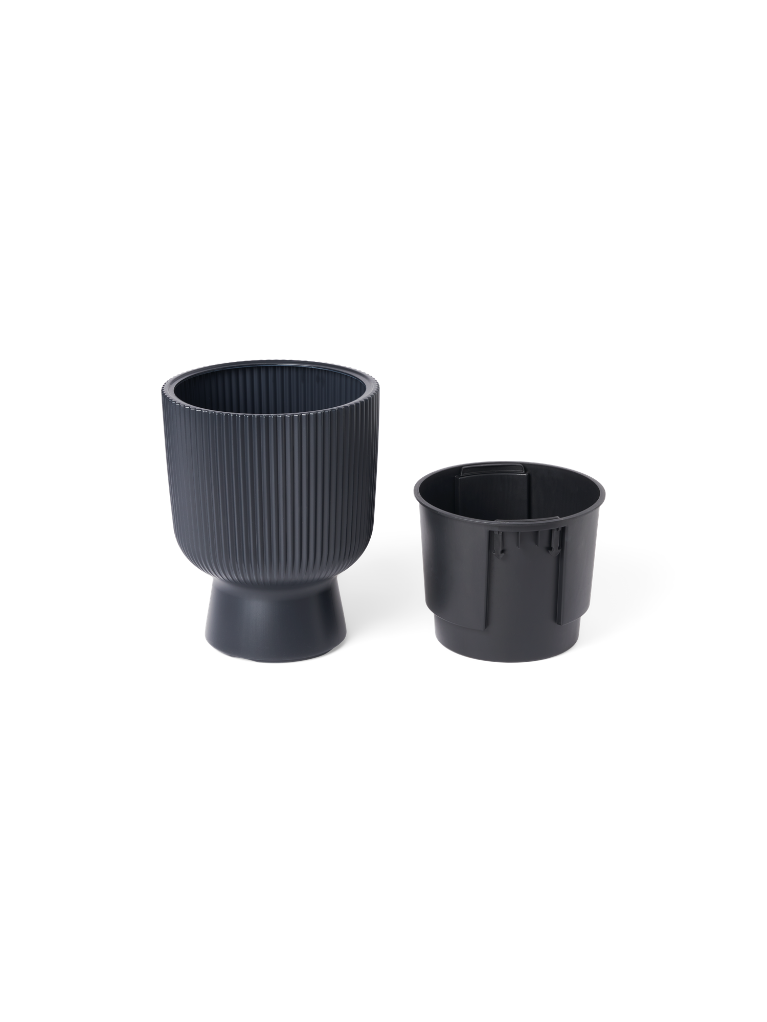 Urtepotte Milly Ø23,9 cm | Ø23,9 x 30,5 cm. 8,5/4,5 L. | Anthracite | Prosperplast