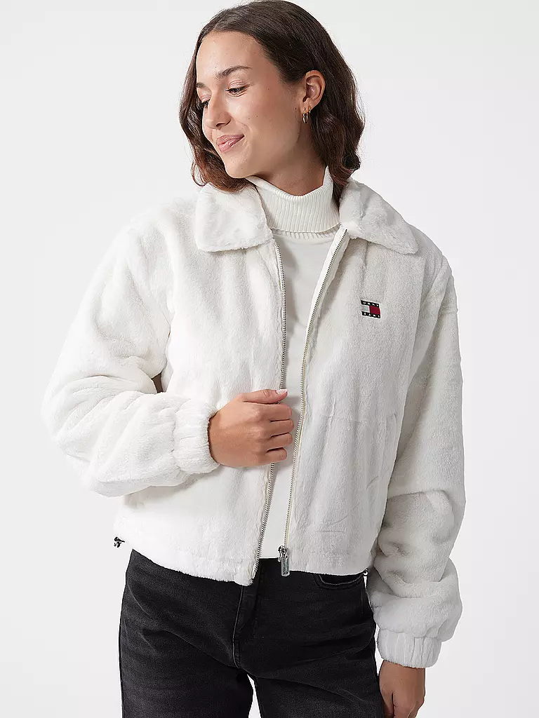 TOMMY JEANS Jacke in Felloptik weiss