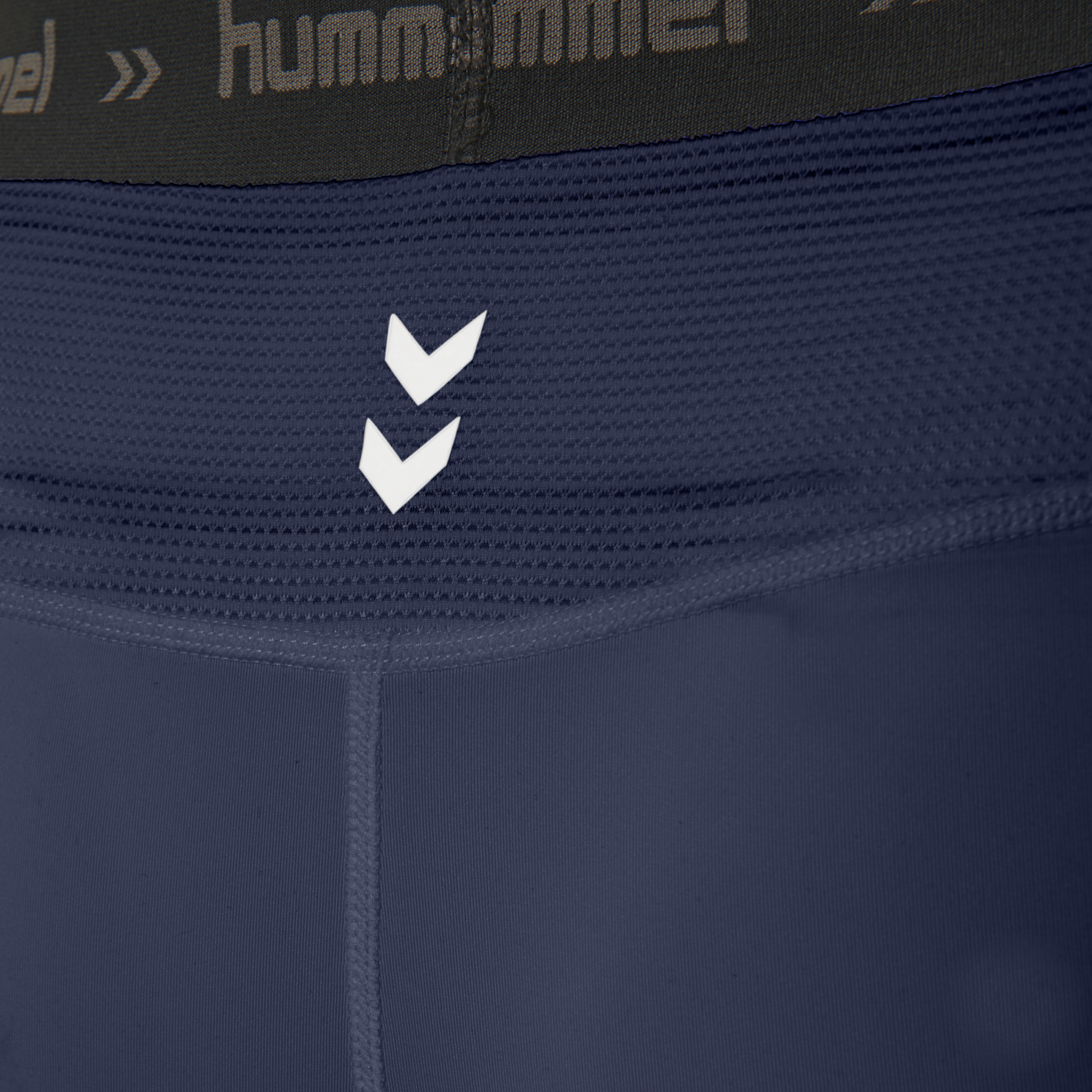 HUMMEL FIRST PERFORMANCE TIGHT SHORTS