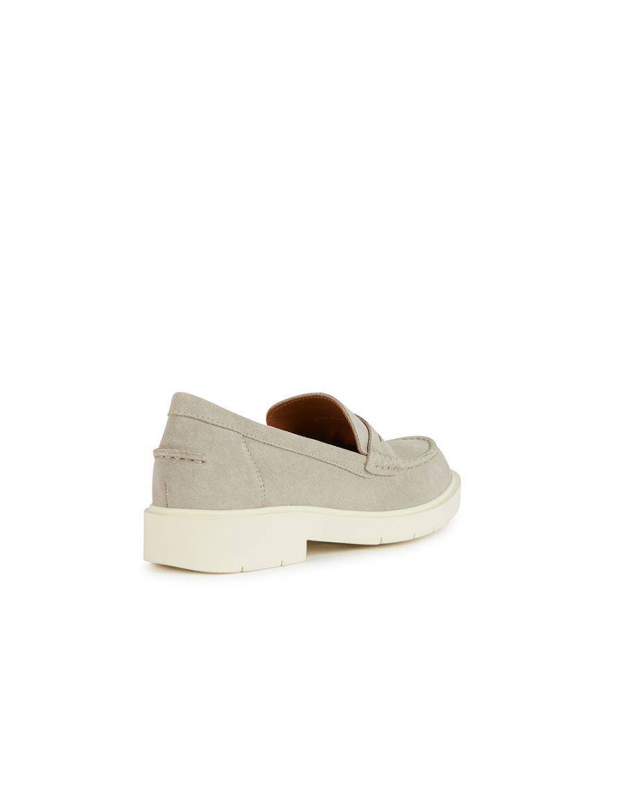Mocassins beige cuir