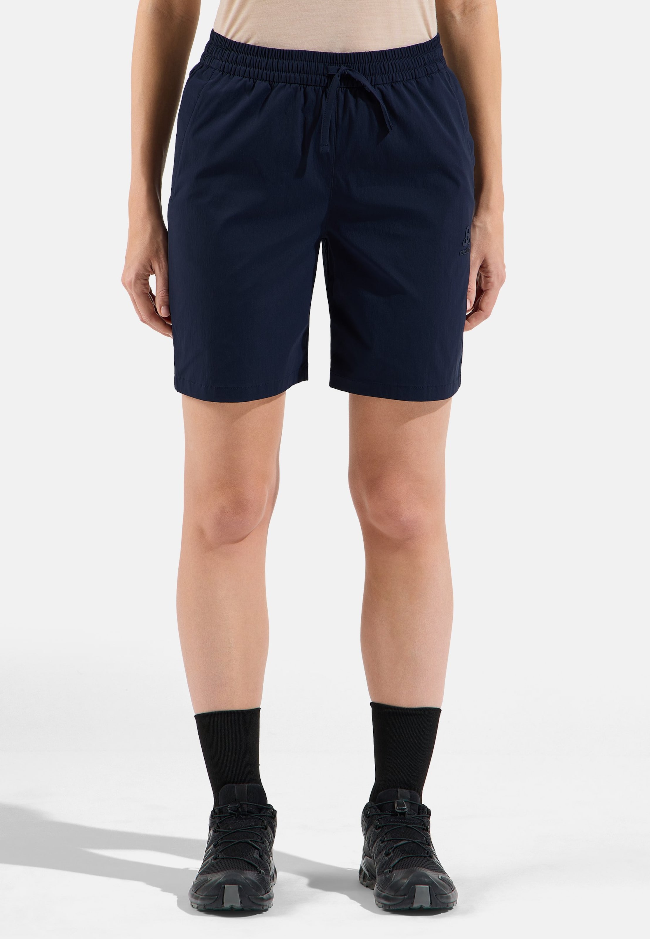 Essentials Wandershorts in dark sapphire