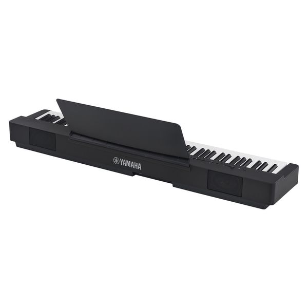 Yamaha P-225 B Bag Bundle
