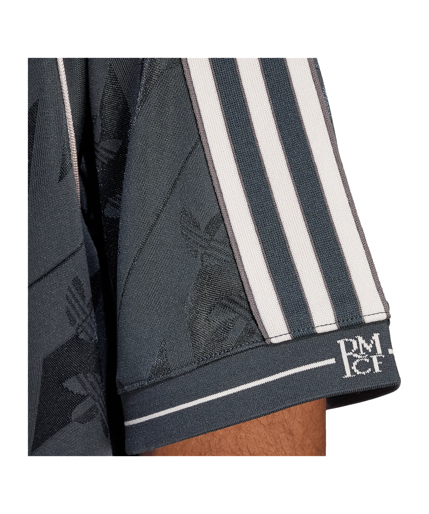 adidas Real Madrid Trainingshirt Grau
