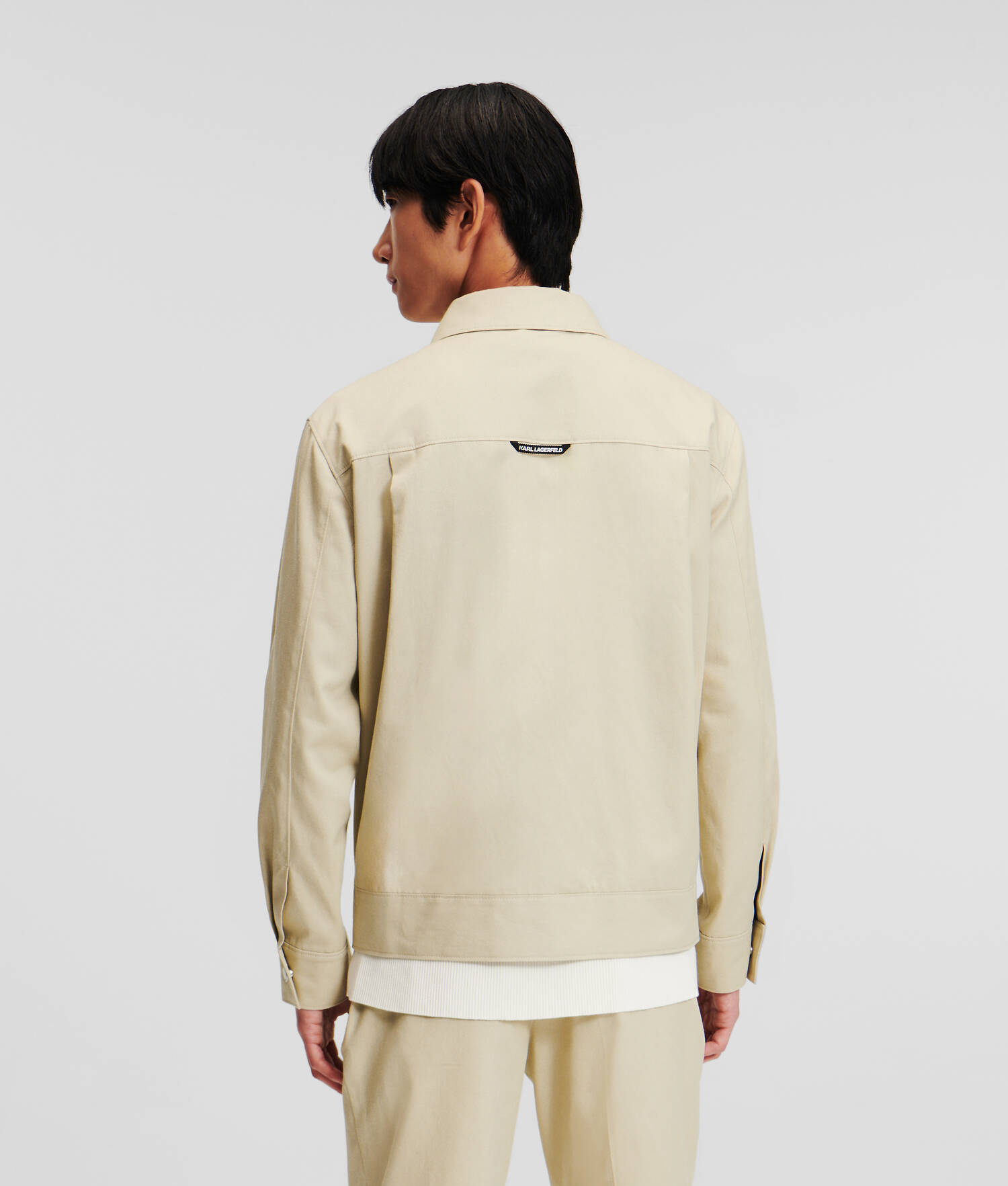 VESTE LÉGÈRE