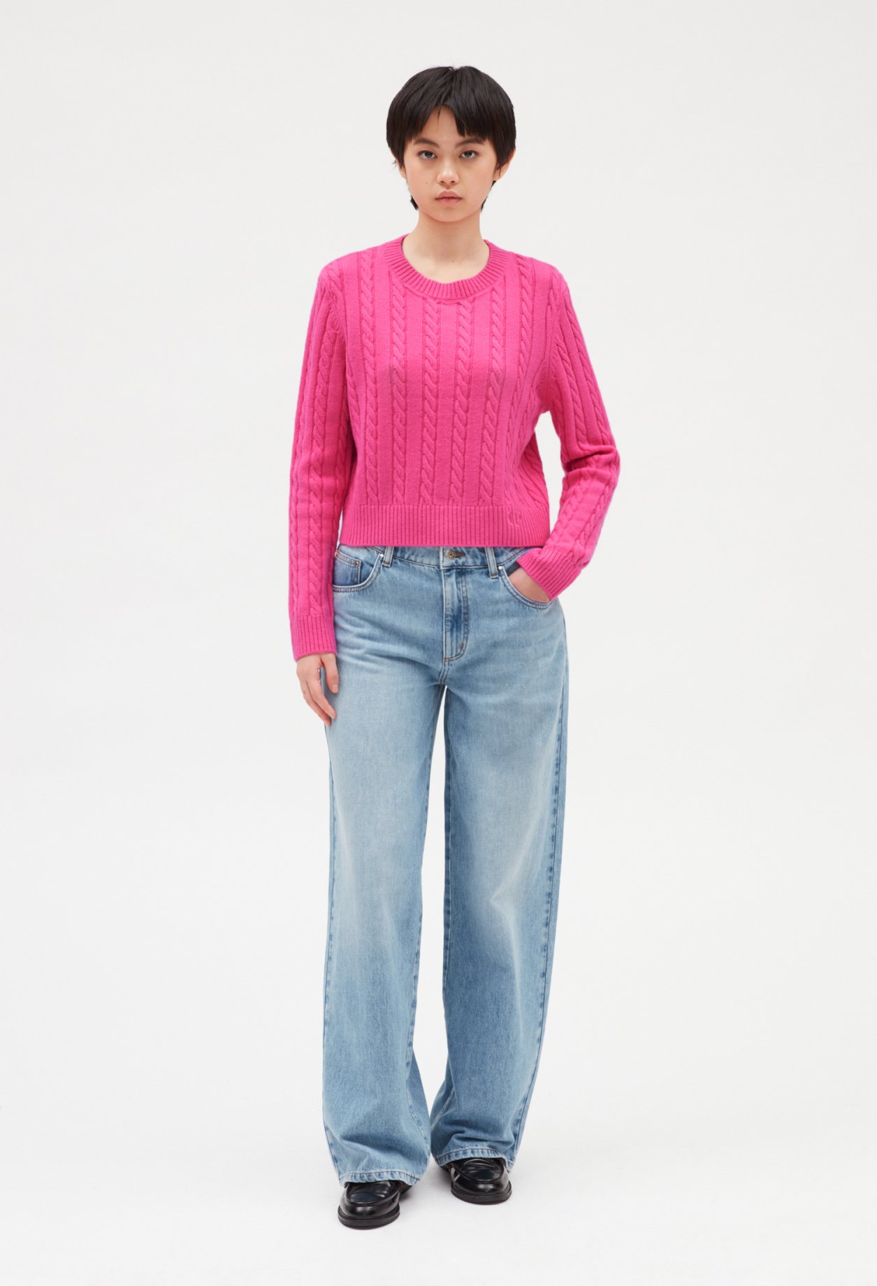 Pull court maille torsadee