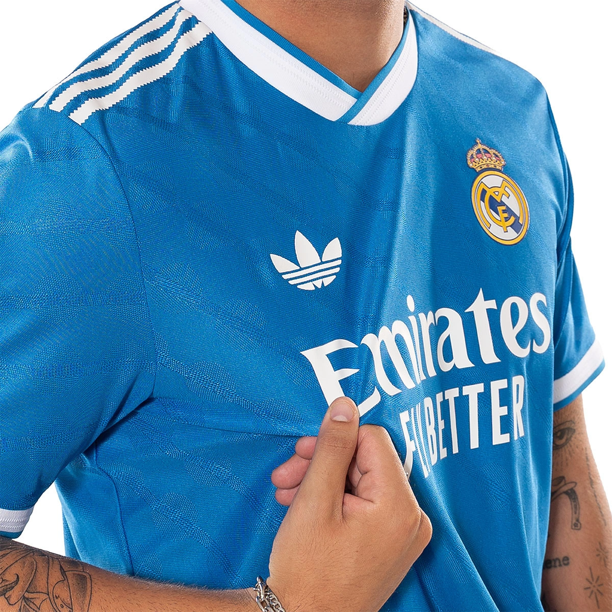 Camisola adidas Real Madrid Terceiro Equipamento Authentic 2025-2026