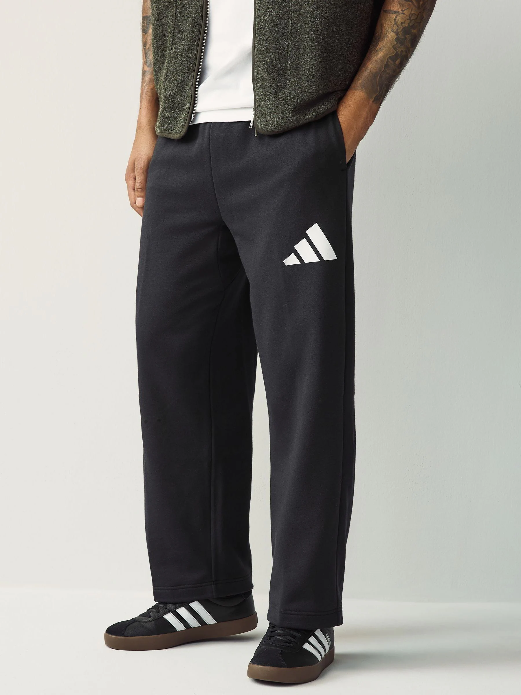 adidas Essentials Joggingbroek met Wijde pijpen Bar Logo 3