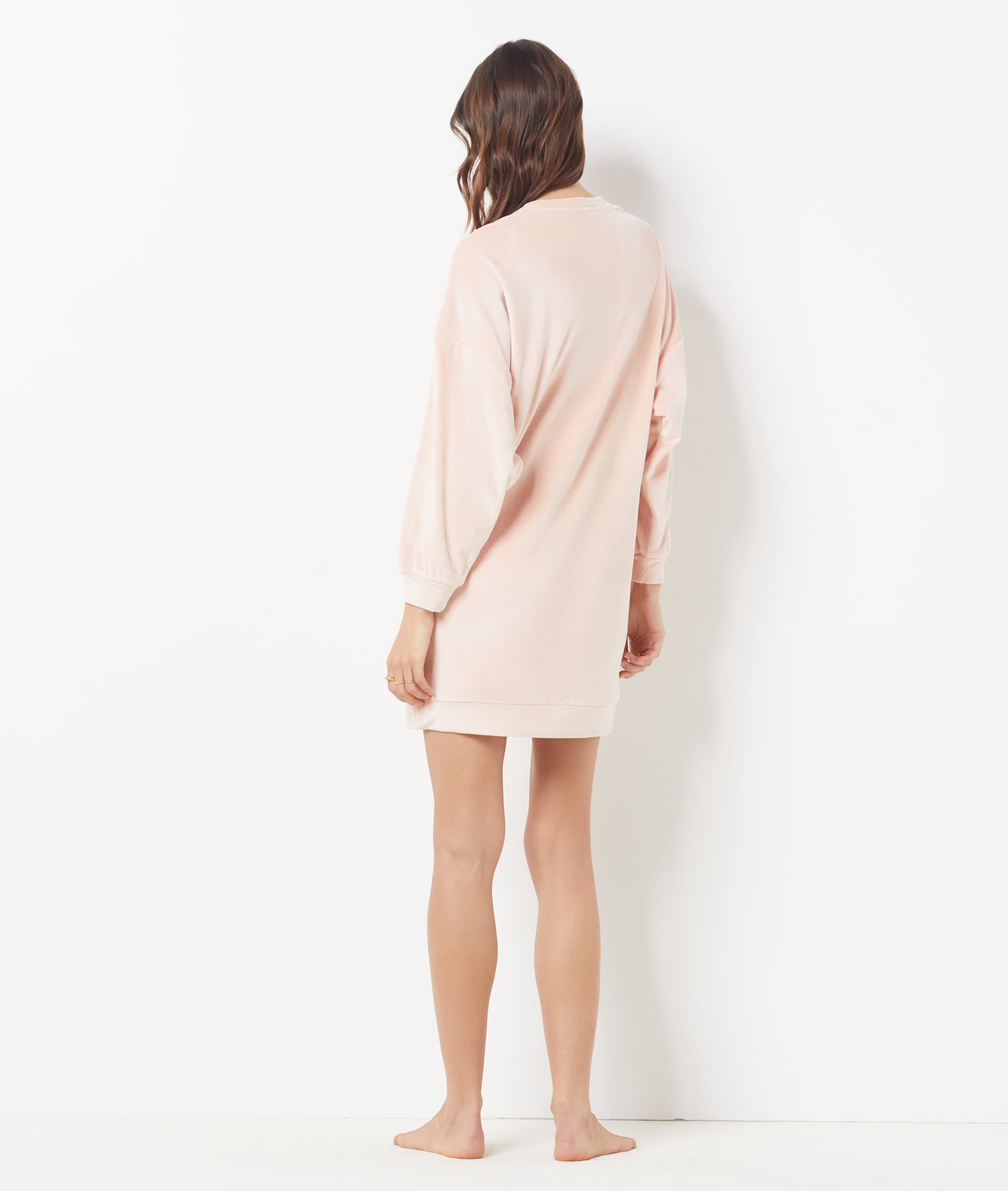 Chemise de nuit en velours