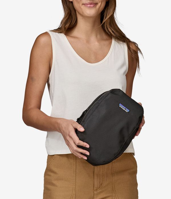 Patagonia Black Hole Tasche 6L (black)