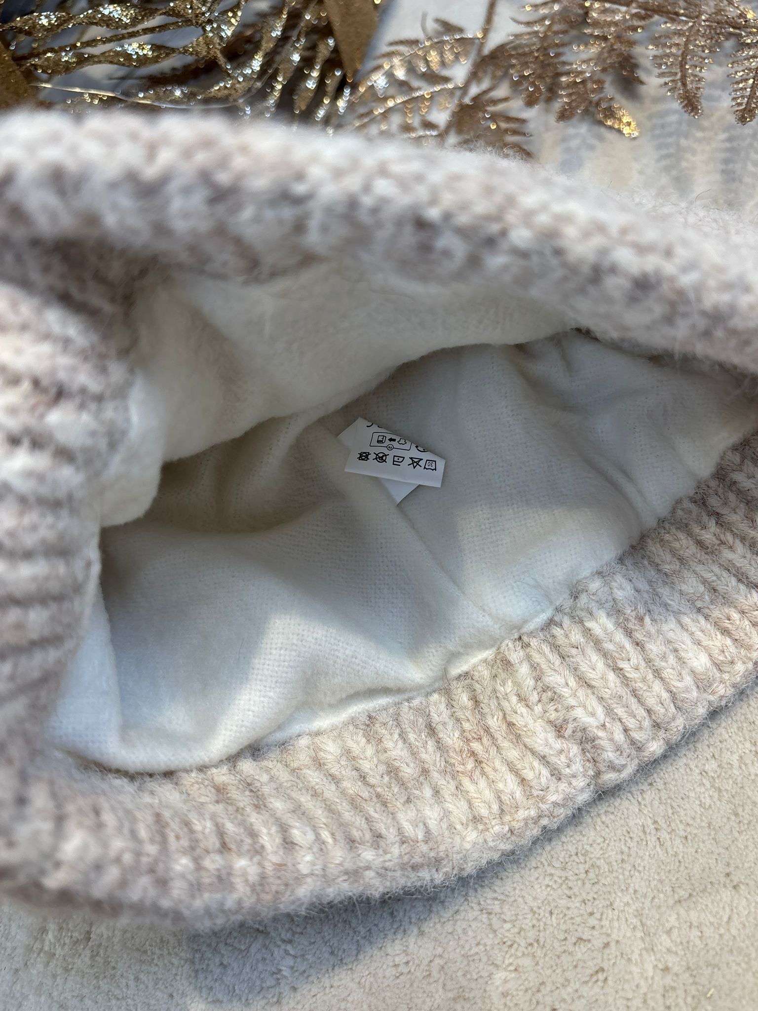Lovely Muts - Beige