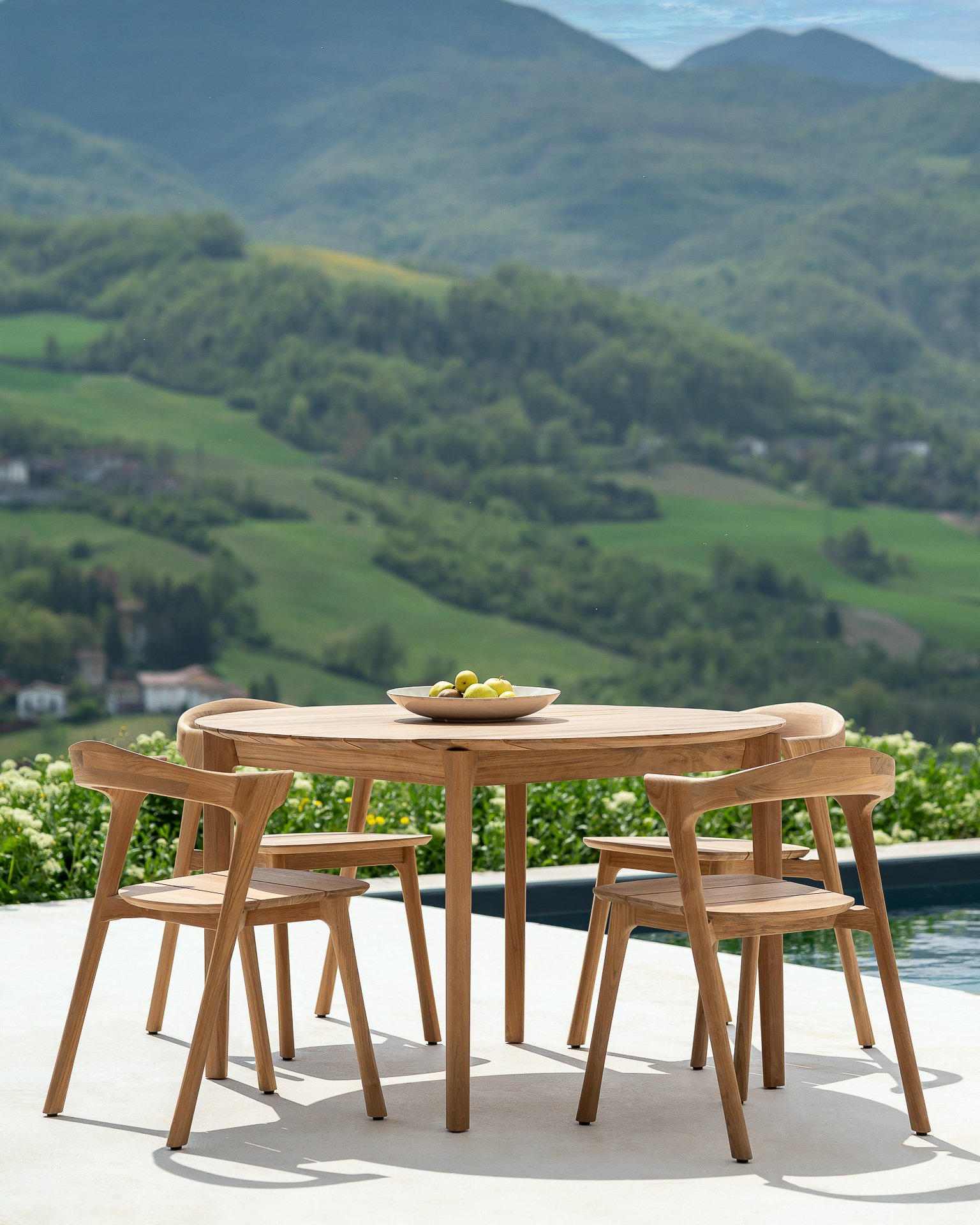 Ethnicraft - Outdoor - Tuintafel teak Bok rond 125