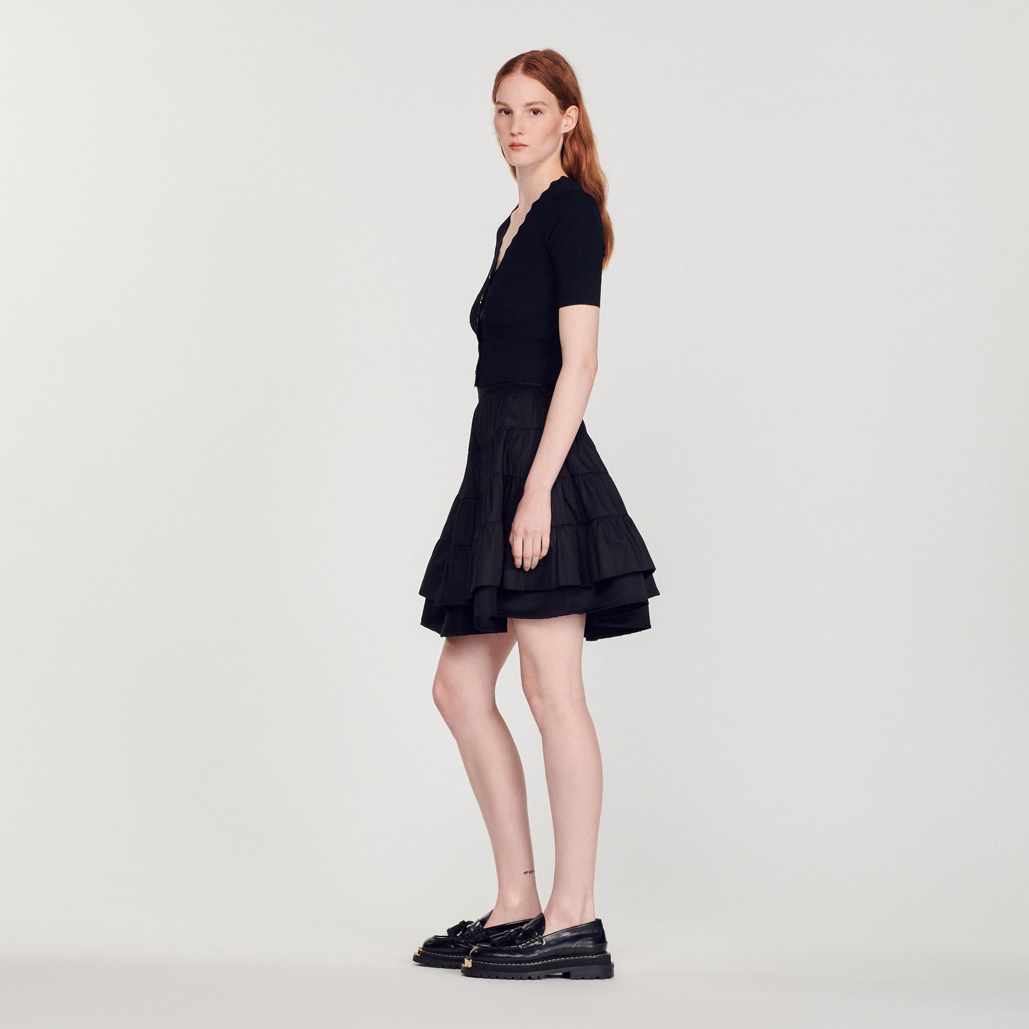 Pull en maille et boutons fantaisie