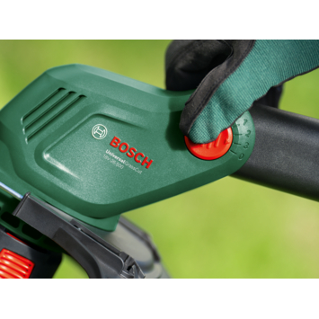 Bosch grastrimmer Universal 18V (incl. draadspoel excl. accu en lader)