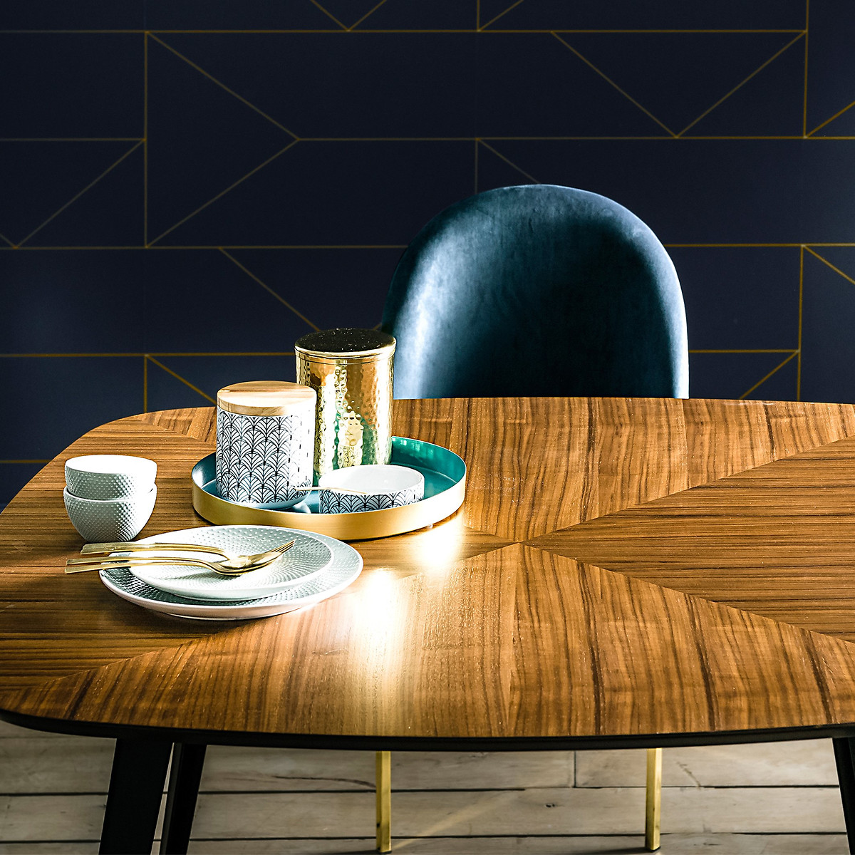 LA REDOUTE INTERIEURS<br>Mesa vintage para 4 pessoas. Watford