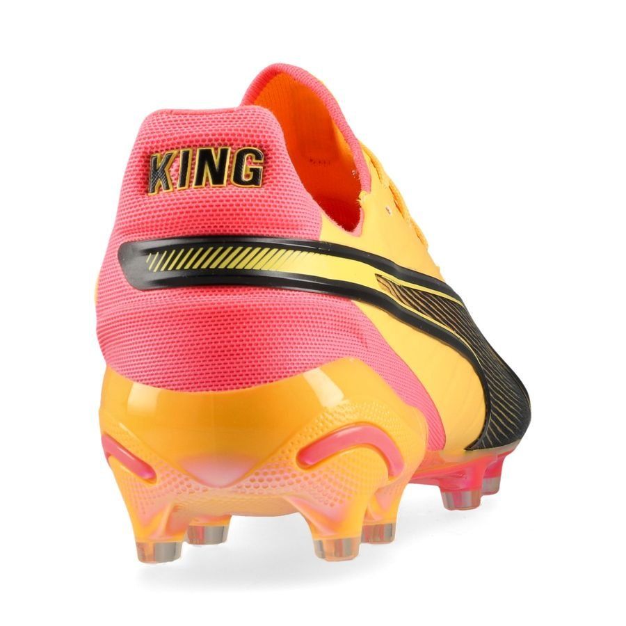 PUMA King Ultimate FG/AG Tricks - Sun Stream/Noir/Crépuscule ÉDITION LIMITÉE