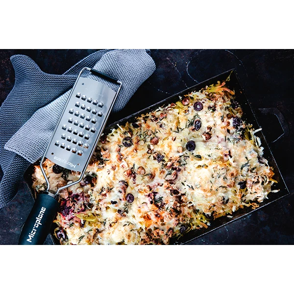 Râpe à fromage Extra grossier Gourmet noire Microplane