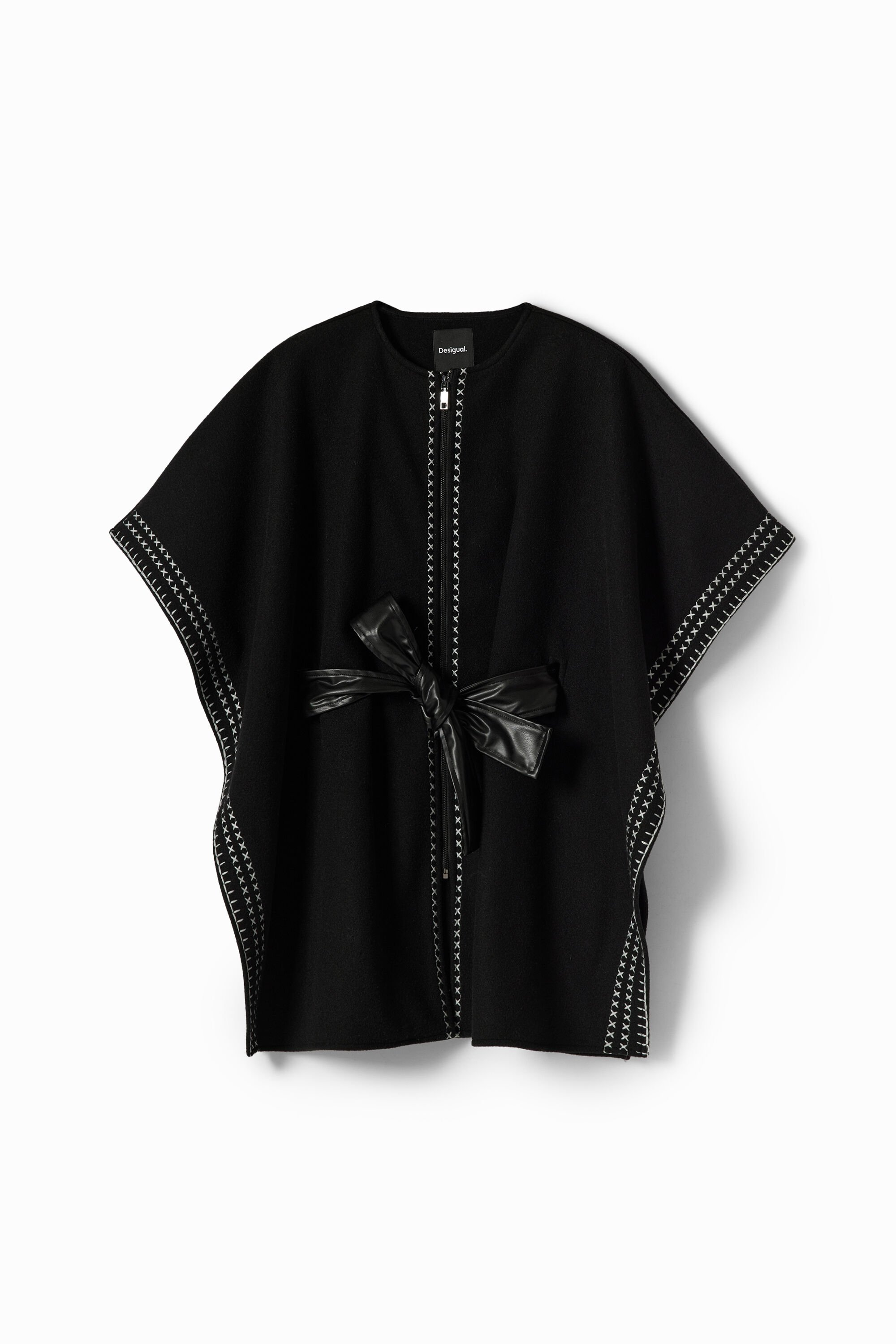 Poncho brodé ceinture