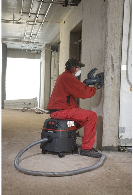 Starmix IS AR – 1425 EHP Nat-/Droogzuiger 25L 1.400W Met Accessoires